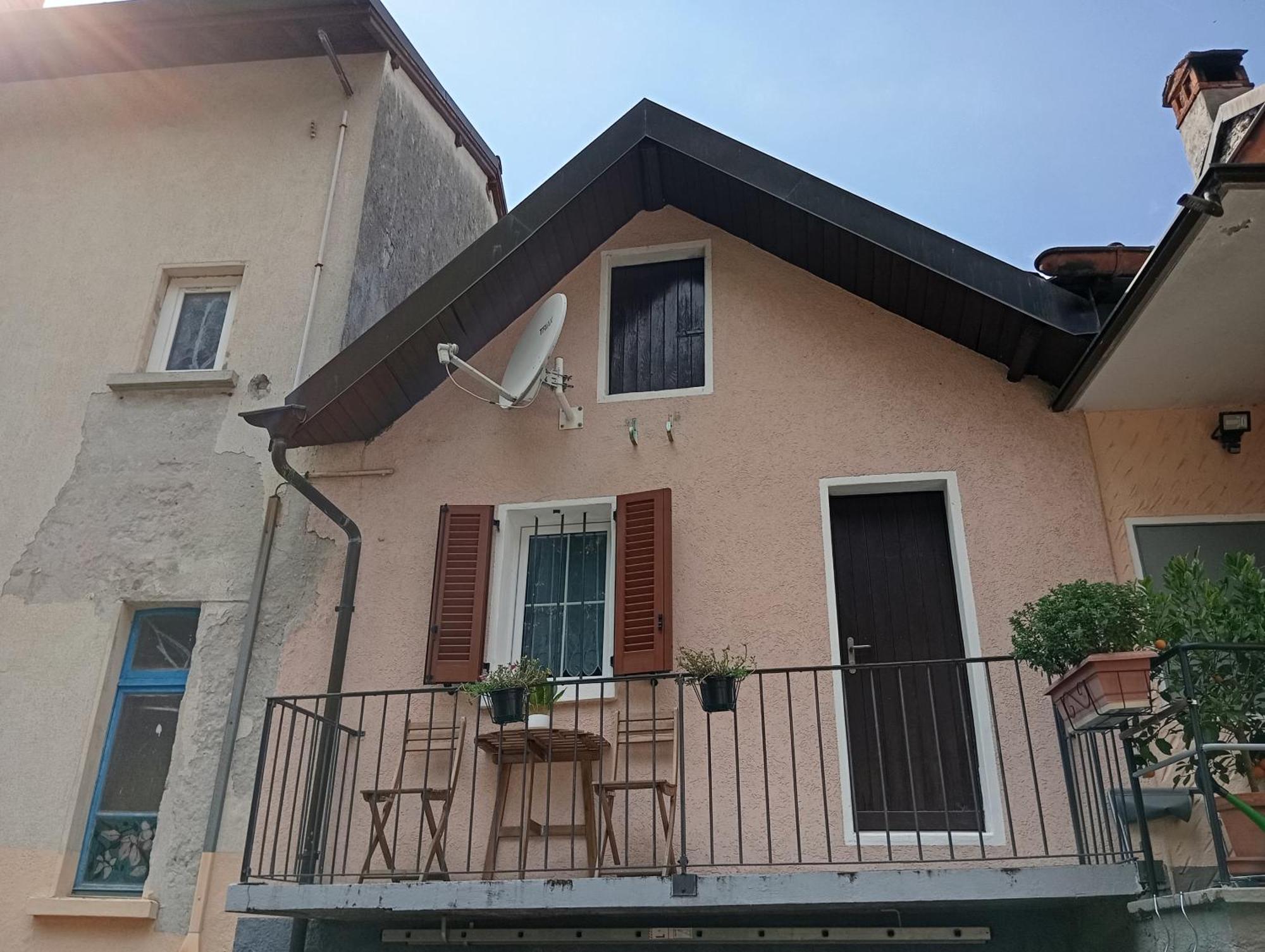 Minicasa Villa Bellinzona Buitenkant foto